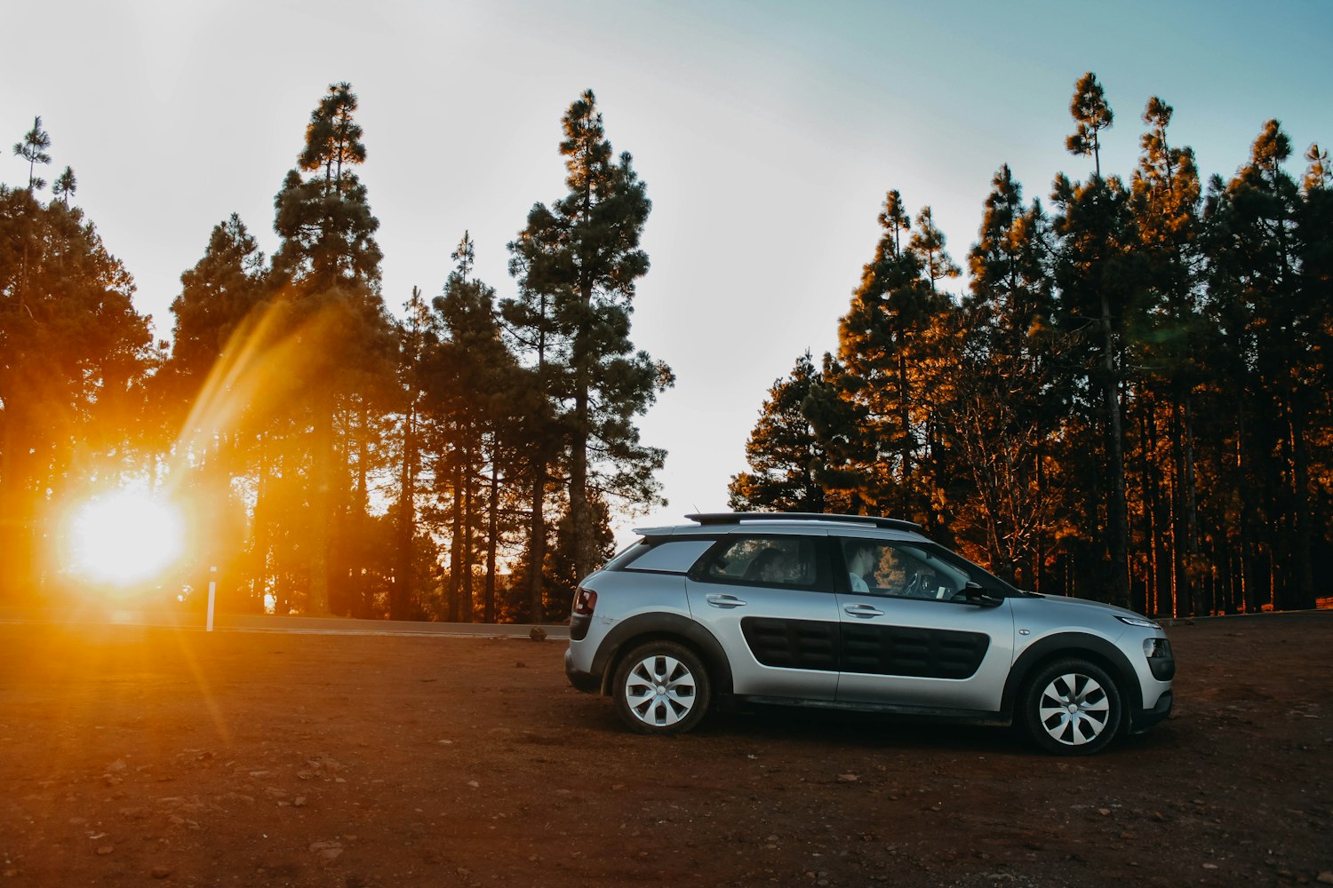 【最建议买的燃油车suv/最建议买的燃油车suv15万左右】