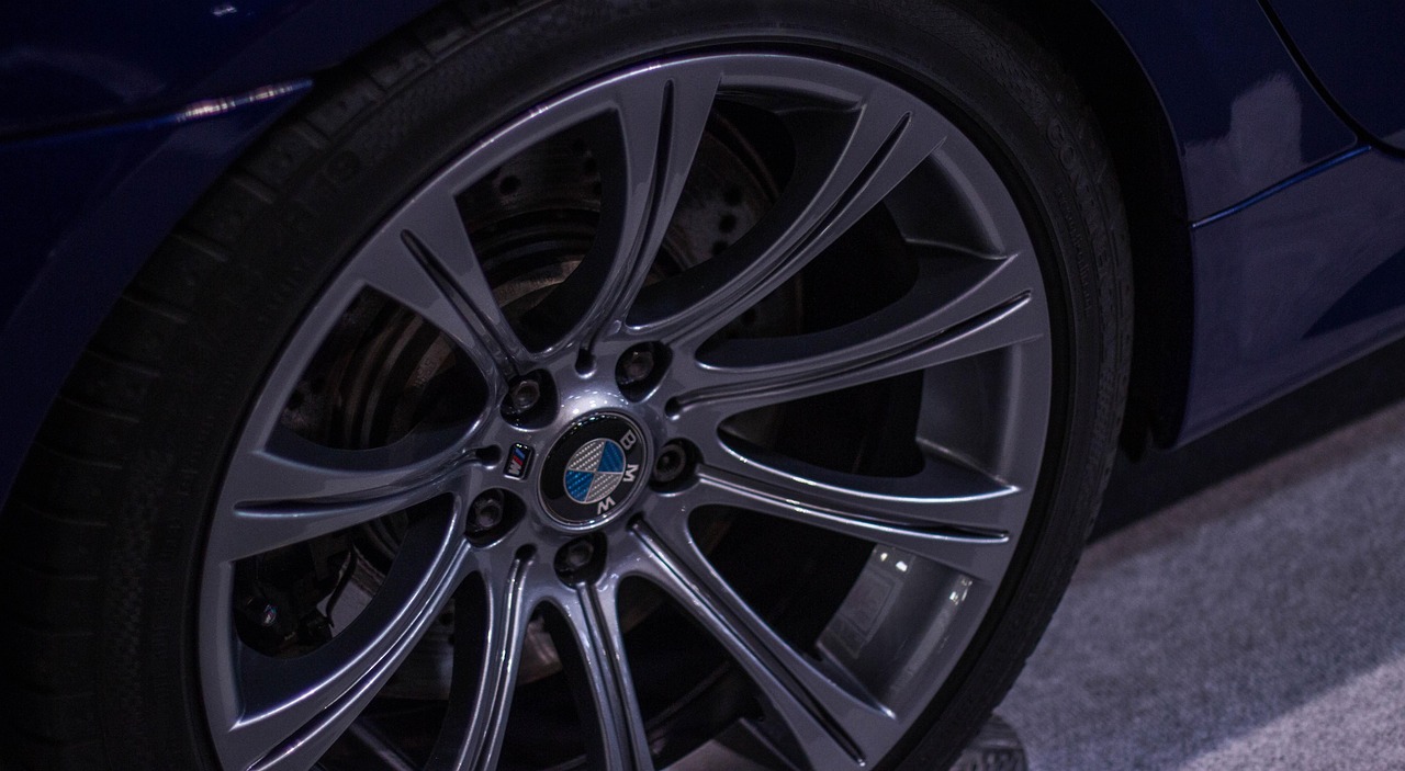 m5.m5的螺丝底孔钻多大 m5.m5的螺丝底孔钻多大