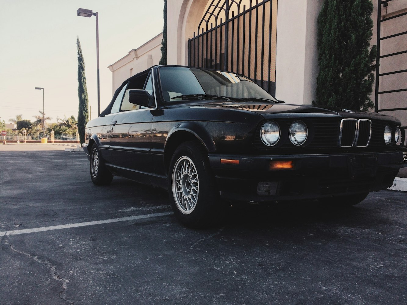 bmw325i.BMW325i原厂白色名称