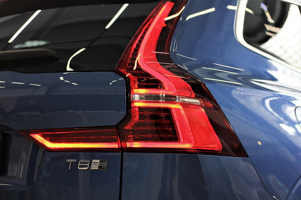 「新款沃尔沃xc60」〃新款沃尔沃xc60图片